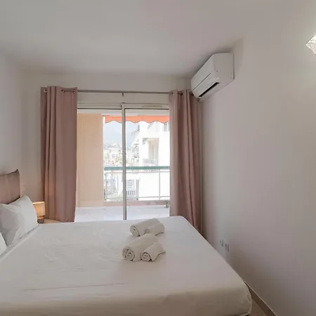 Appartamento La Rose Des Vents - Sea View Roccabruna Esterno foto